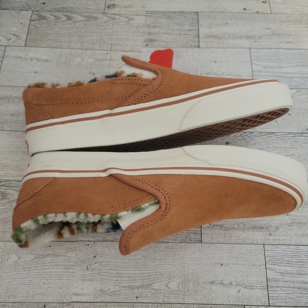 Vans Slip-On Sneakers in Tan with White Sole - Picture 7 of 12